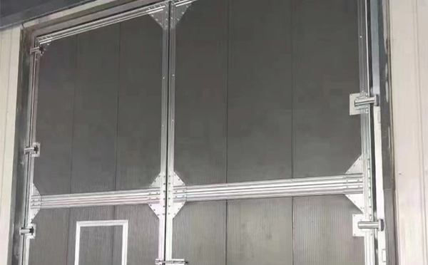 丹凤兰州厂房丹凤工业门选购与使用指南：打造高效安全的生产环境