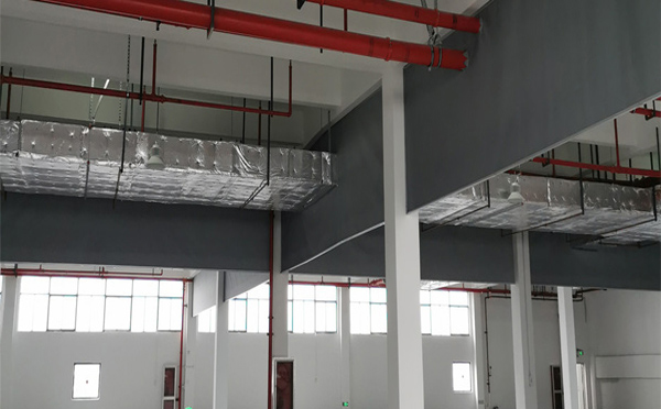 丹凤挡烟垂壁防火玻璃厚度要求