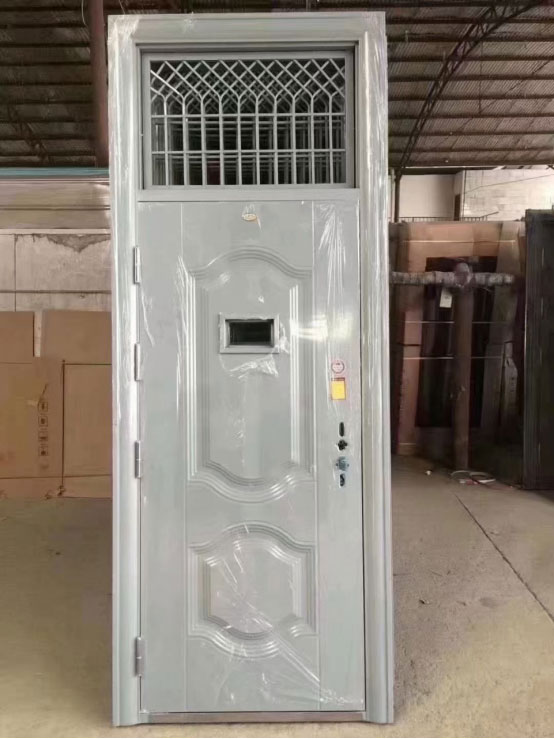 丹凤学校教室门