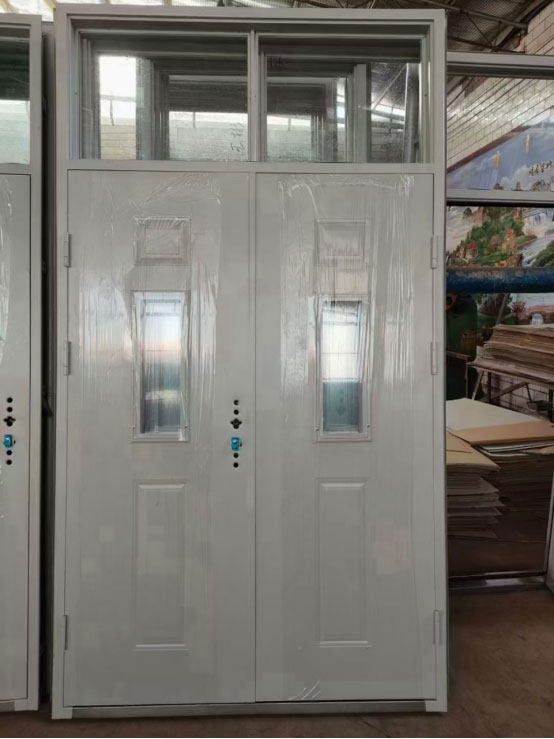 丹凤学校教室门