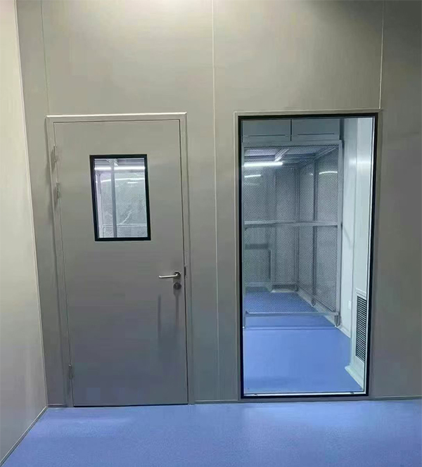 学校教学楼完成丹凤防火门标准化安装