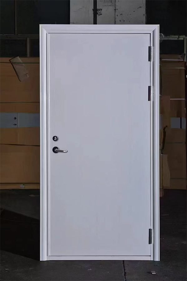 社区活动中心加装丹凤防火门保障居民安全